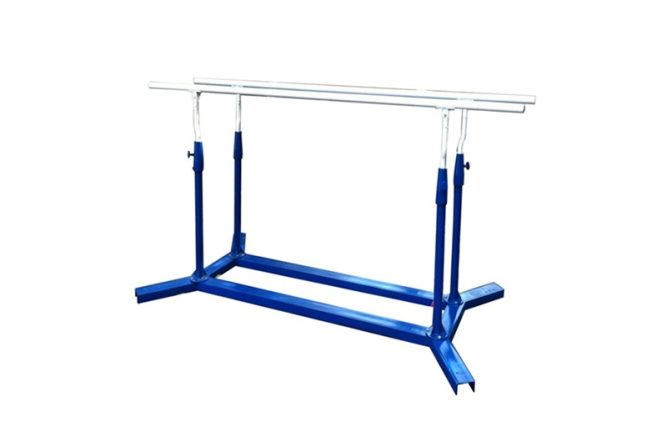 Xà kép tập luyện