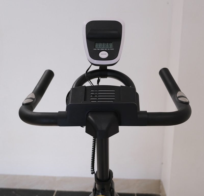 Xe đạp tập Tokado TK68