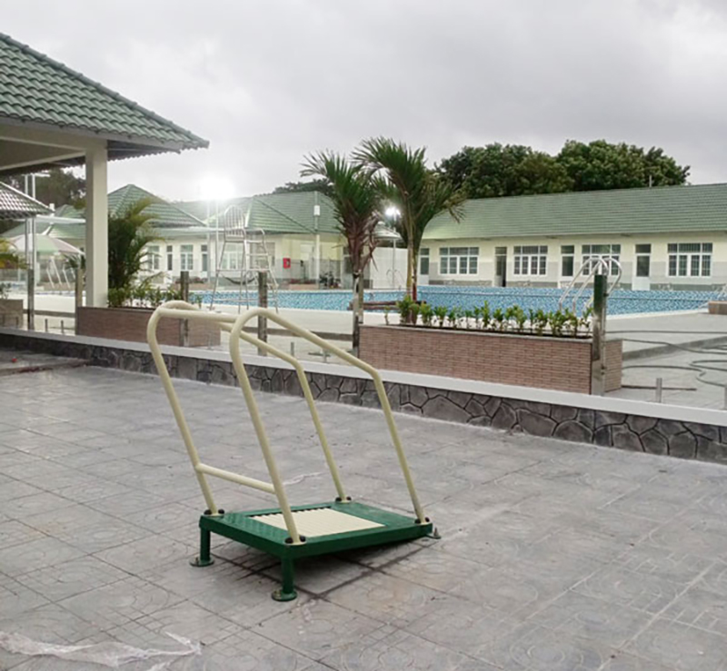 Khung chính của máy tập được làm từ ống thép mạ kẽm cực dày