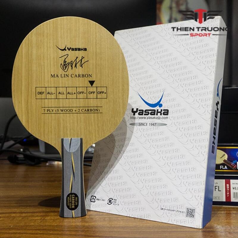 Hình ảnh thực tế cốt vợt Yasaka Malin Carbon