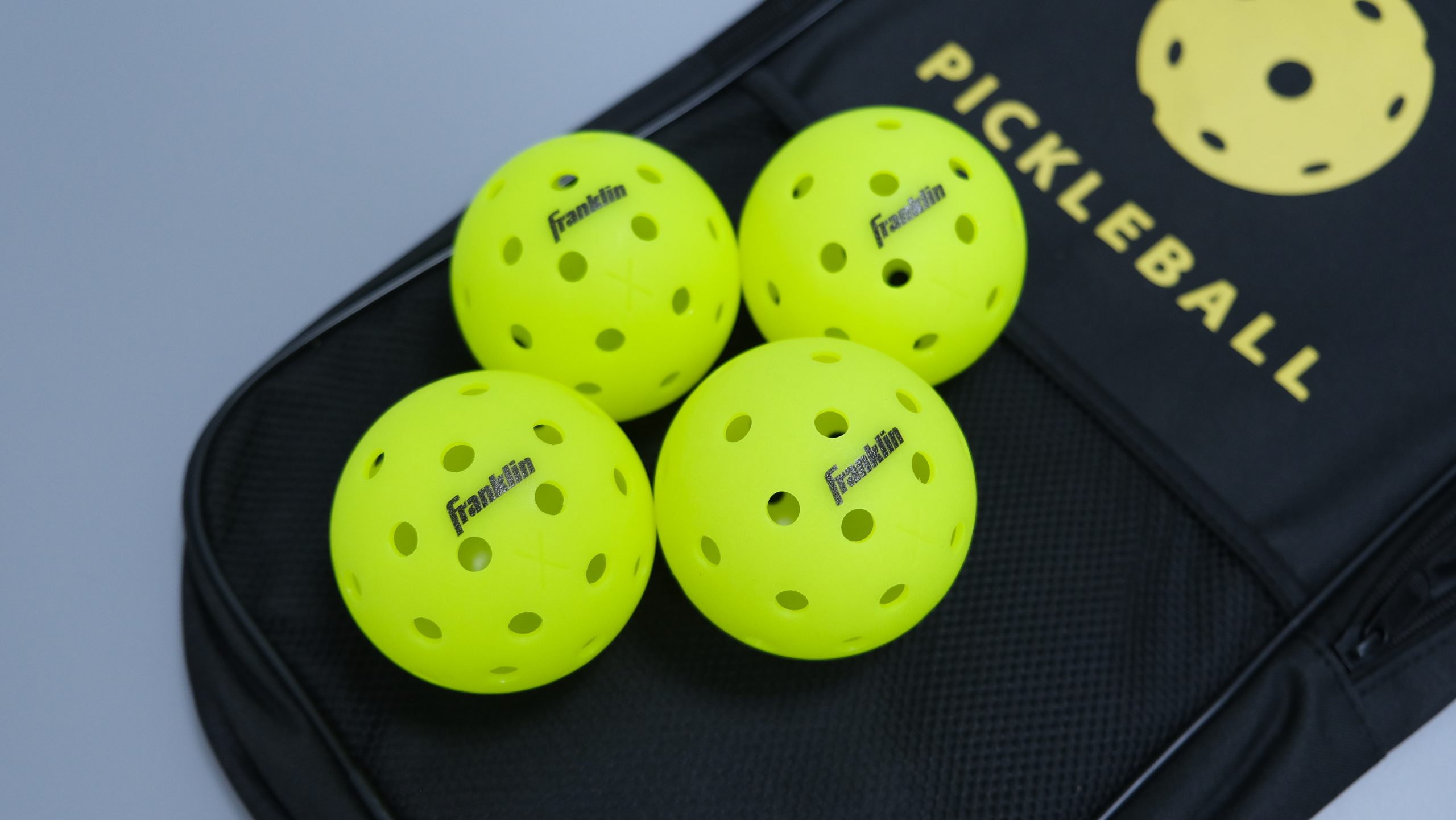 Bóng Pickleball Franklin thi đấu