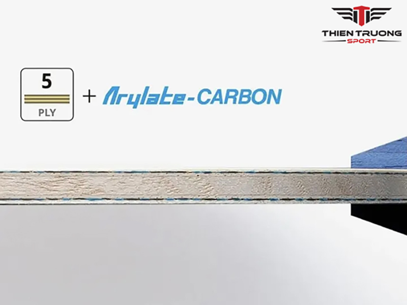 Cốt vợt bóng bàn Timo Boll ALC được cấu tạo bởi 5 lớp gỗ và 2 lớp Arylate Carbon