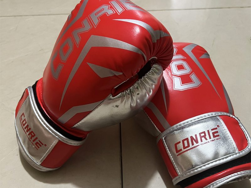 Găng tay boxing Conrie KB351