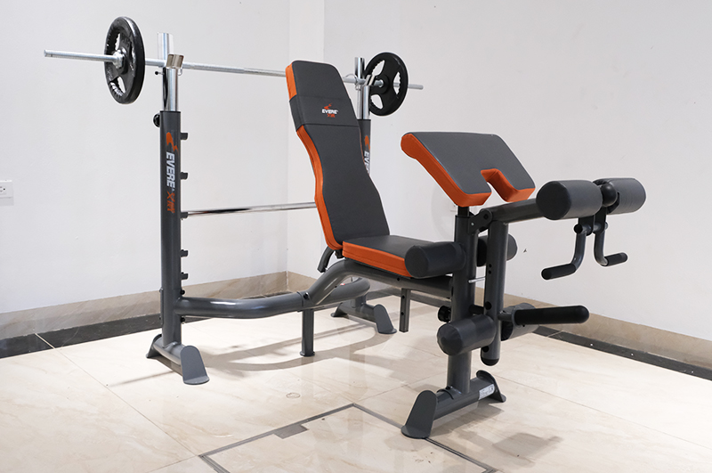 Ghế tập tạ sử dụng tạ đòn 1,8m