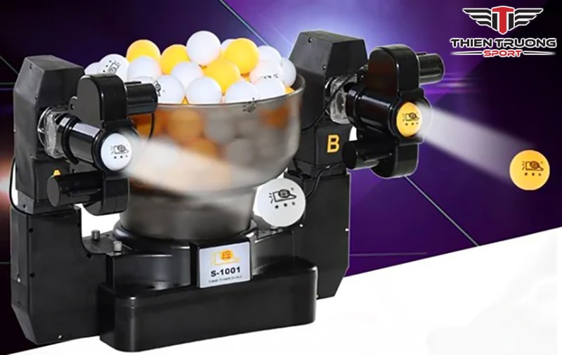 Số lượng chứa bóng trong máy bắn bóng bàn khoảng 120 quả