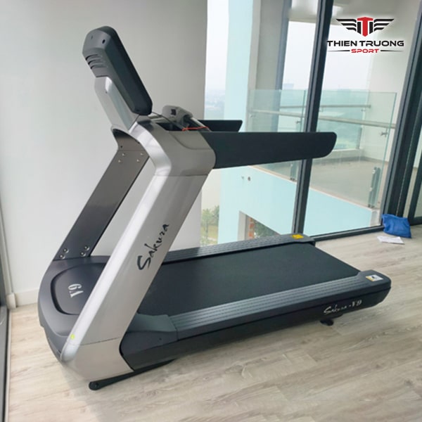 máy chạy bộ phòng gym Sakura V9