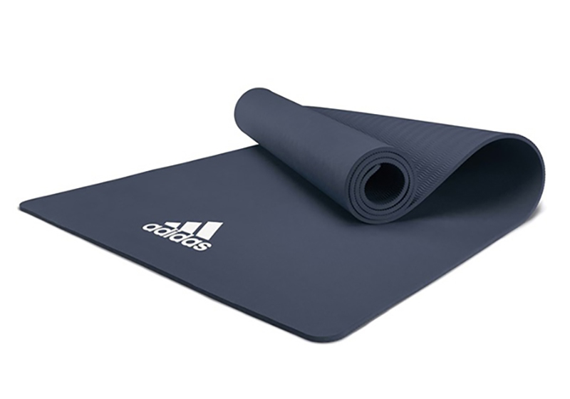 Thảm Adidas ADYG-10100BL