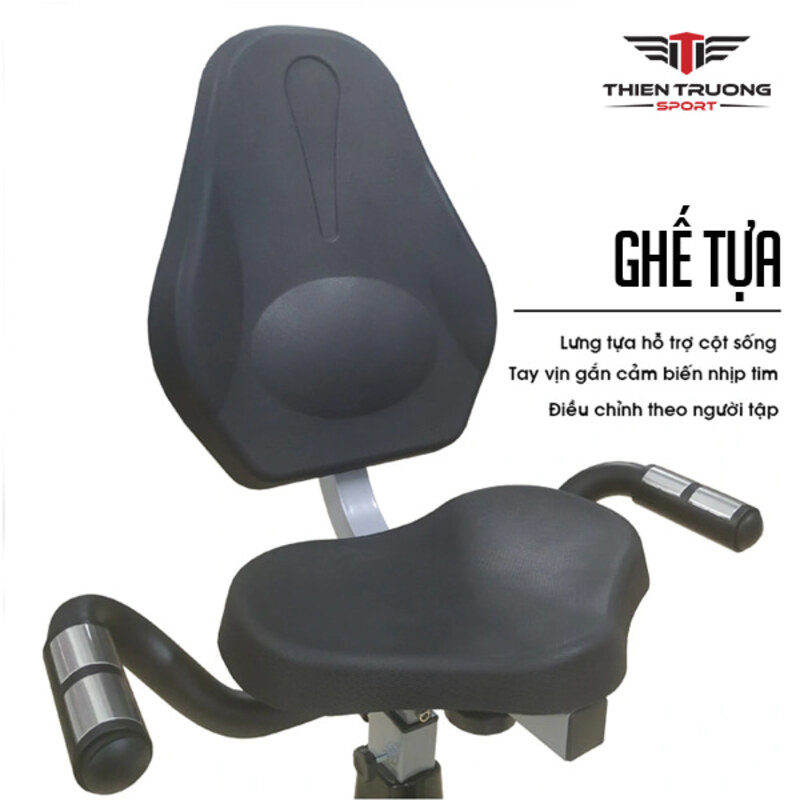 Tựa lưng ghế được thiết kế yên ngồi cực êm