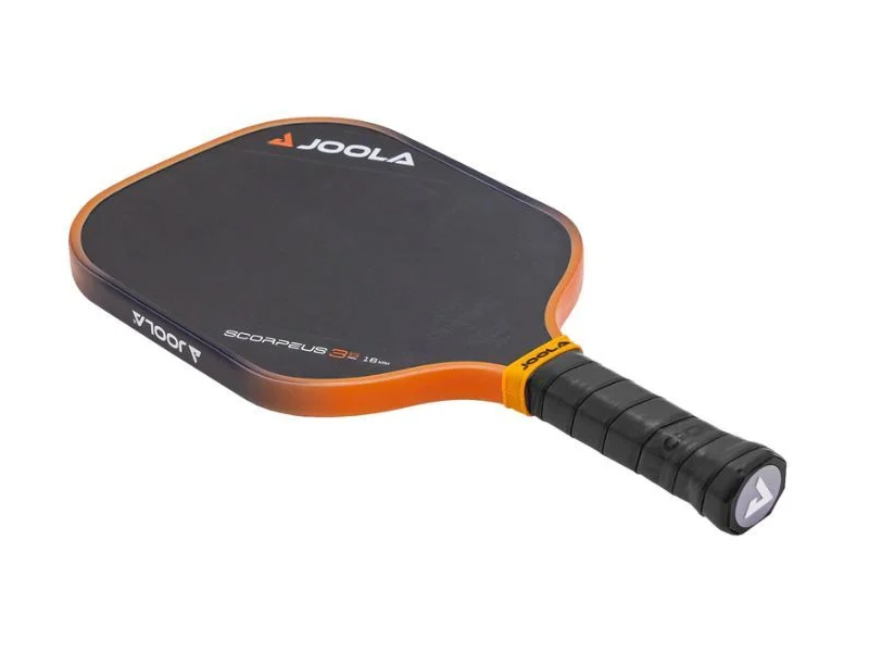 Vợt pickleball có trọng lượng nhẹ