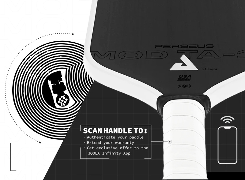 Vợt có tích hợp công nghê chip NFC ở tay cầm