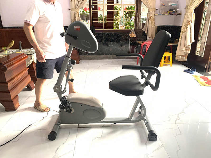 Hình ảnh thực tế Xe đạp tập phục hồi chức năng điện T698