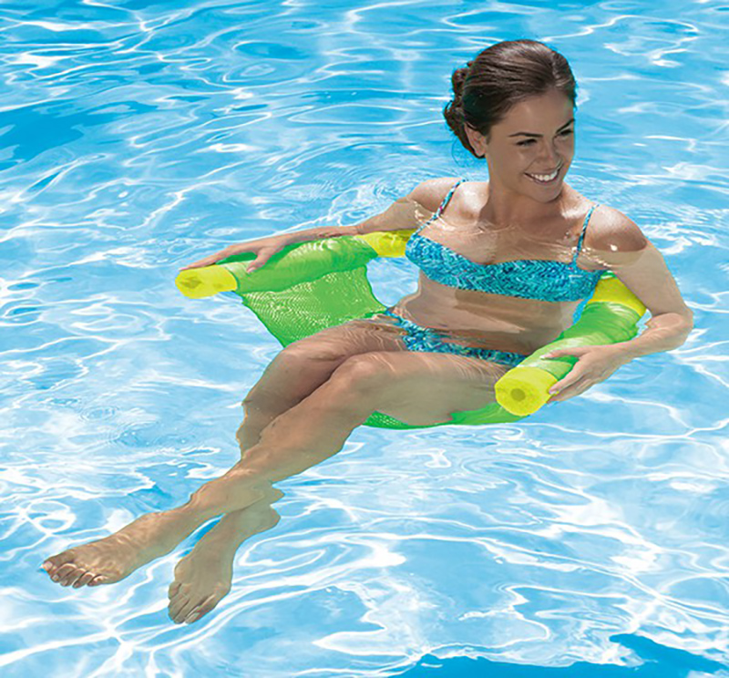 Sử dụng phao bơi xốp dạng ghế Swimming Noodles Chair
