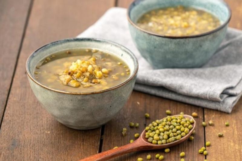 Ăn chè đậu xanh giúp bạn đem lại nhiều lợi ích cho cơ thể