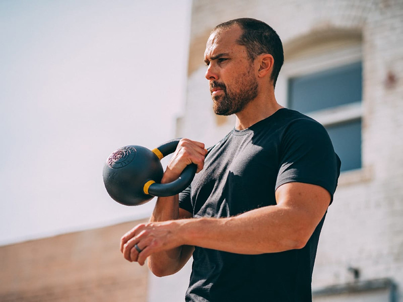 Bài tập Double Kettlebell Push Press