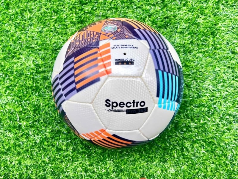 Quả bóng đá Fifa Quality Pro UHV 2.07 Spectro