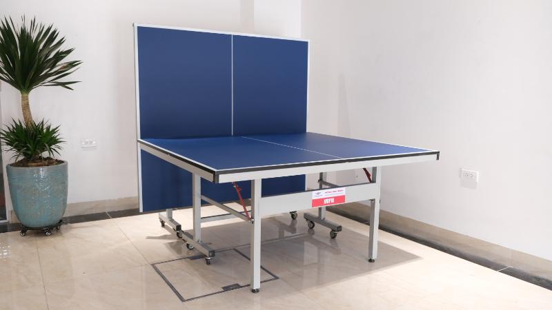 Tập đánh bóng bàn với phương pháp bật tường