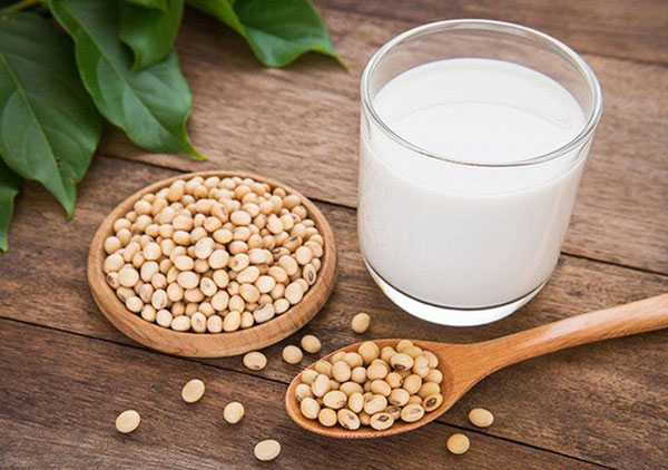 Cách uống nước đậu để đẹp hơn mỗi ngày