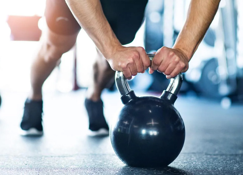 Bài tập chống đẩy Kettlebell