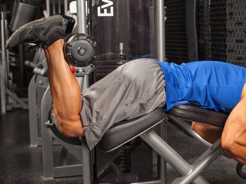 Bài tập Lying Leg Curls