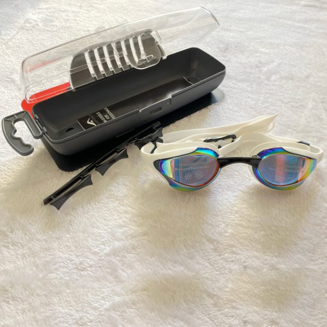 kinh boi Aquafeel Leader Mirrored 1