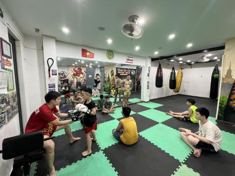 Các huấn luyện viên tại CLB Soldier MuayThai đều có chuyên môn cao