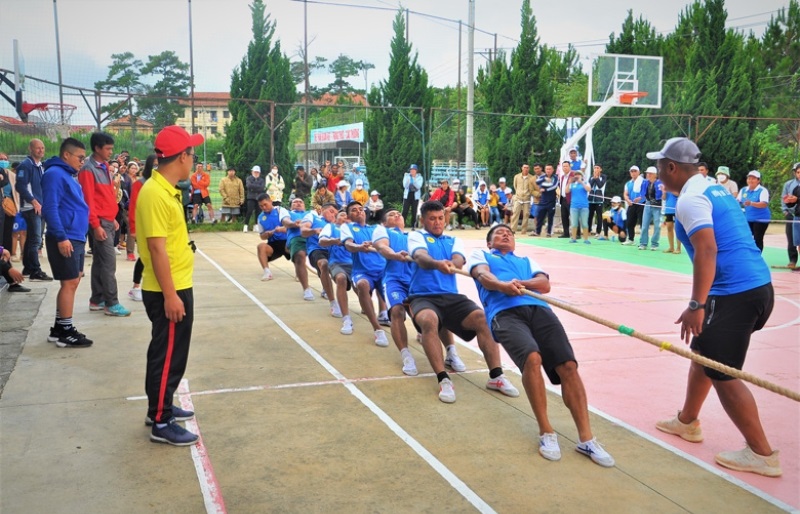 Quy định về HLV