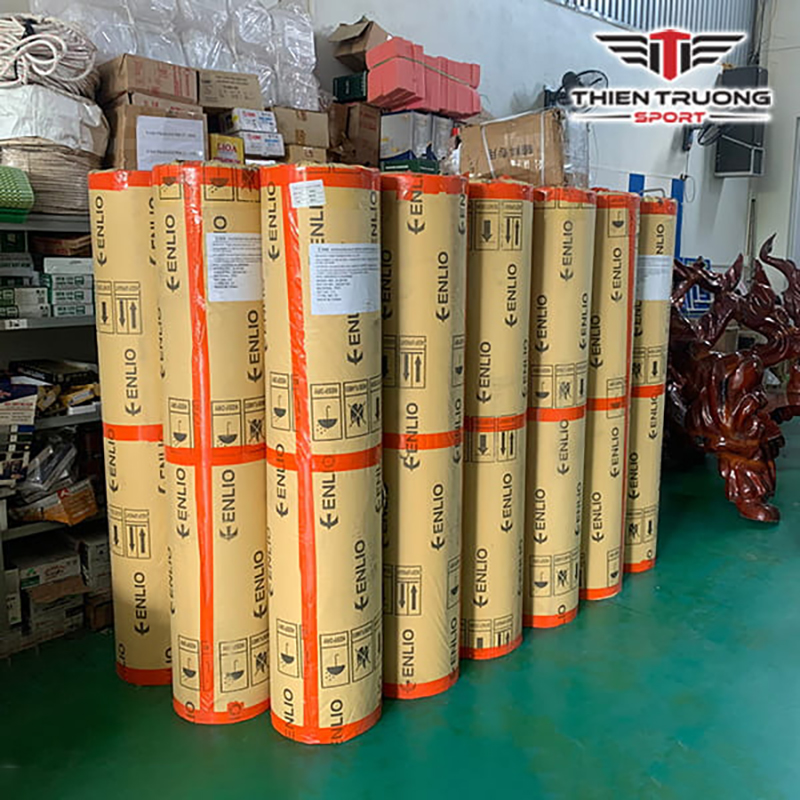 Logo Enlio được đóng gói, in trên thảm sân Enlio A-14145 chính hãng
