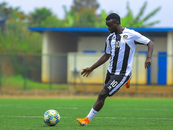 vi tri rw so huu ky thuat choi bong gioi 1