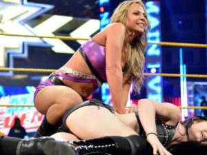 WWE là gì? Những trận thi đấu vật Mỹ WWE là thật hay giả?