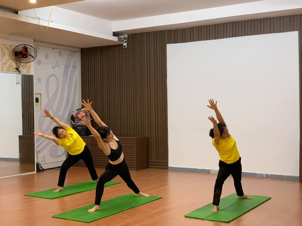 Shala Yoga & Khí công Himalaya
