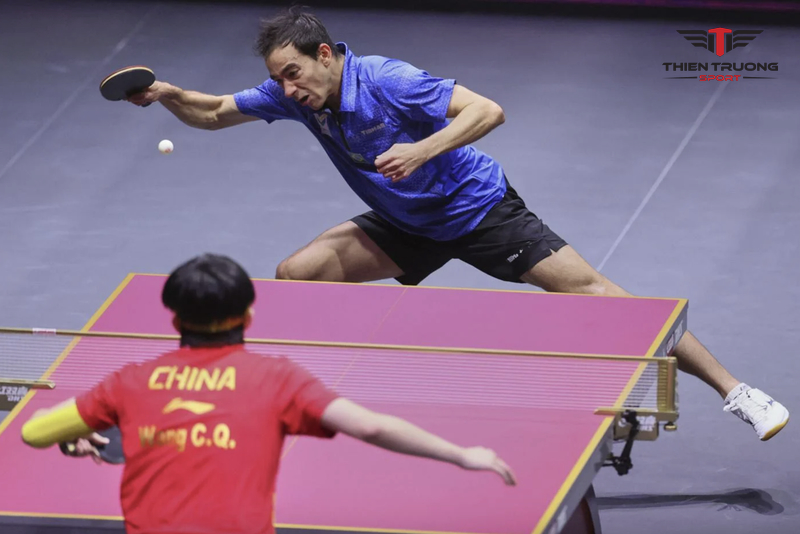 Wang Chuqin vô địch giải bóng bàn thế giới 2025 1