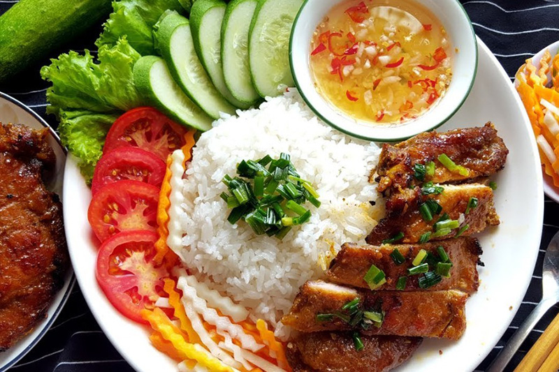 Cơm tấm bao nhiêu calo