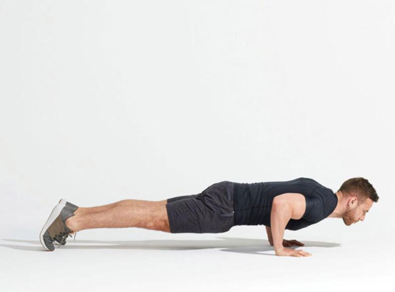 Tập cardio hít đất
