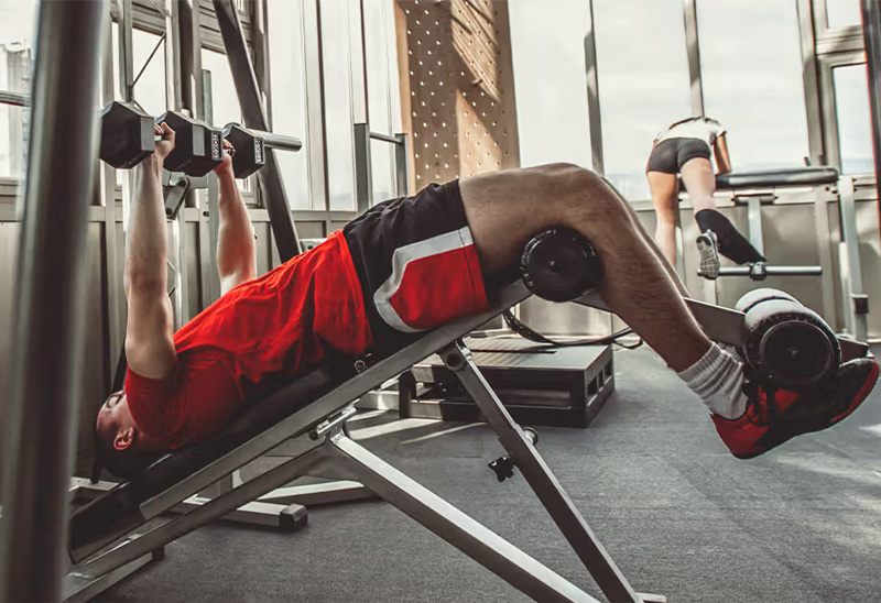 Bài tập Single Arm Dumbbell Bench Press