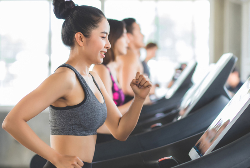 Bài tập với máy chạy bộ