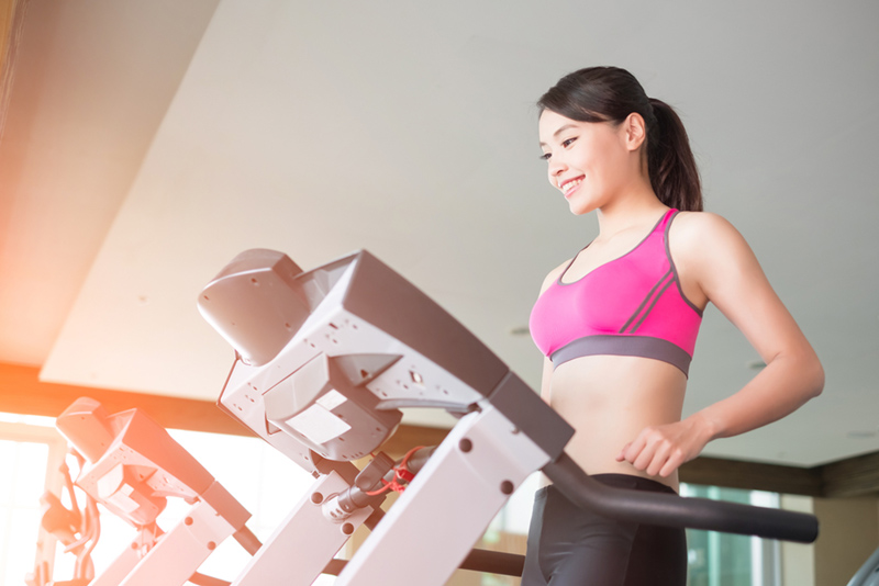 bài tập với máy chạy bộ