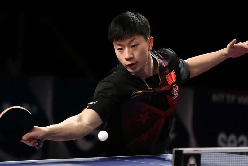 Đỡ giao bóng bàn xoáy xuống nhanh