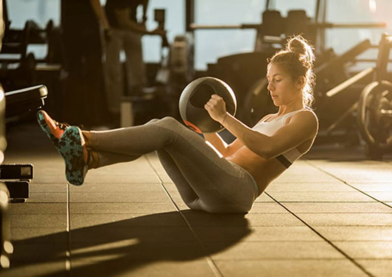 Hít thở đúng cách khi tập bụng giúp mang lại hiệu quả tối đa cho bài tập