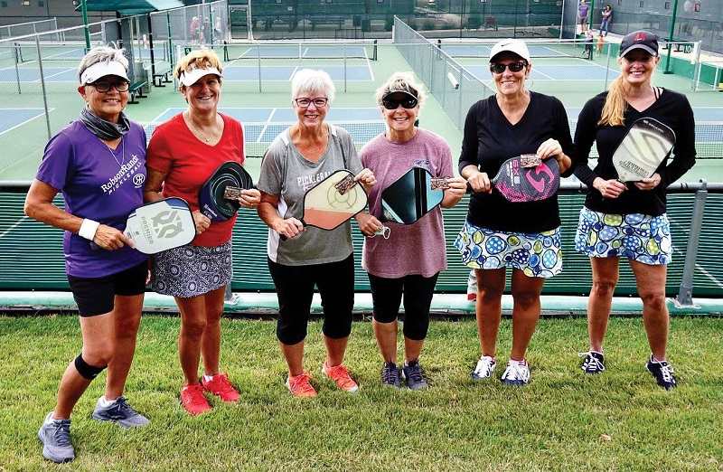 Robson Ranch Pickleball Club là câu lạc bộ pickleball được thành lập dành cho người nghỉ hưu lớn nhất thế giới