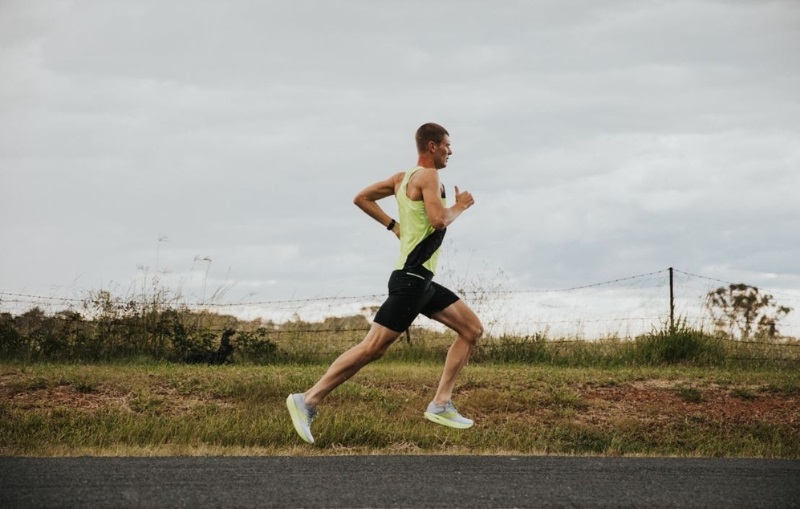 Chạy bộ kiểu HIIT