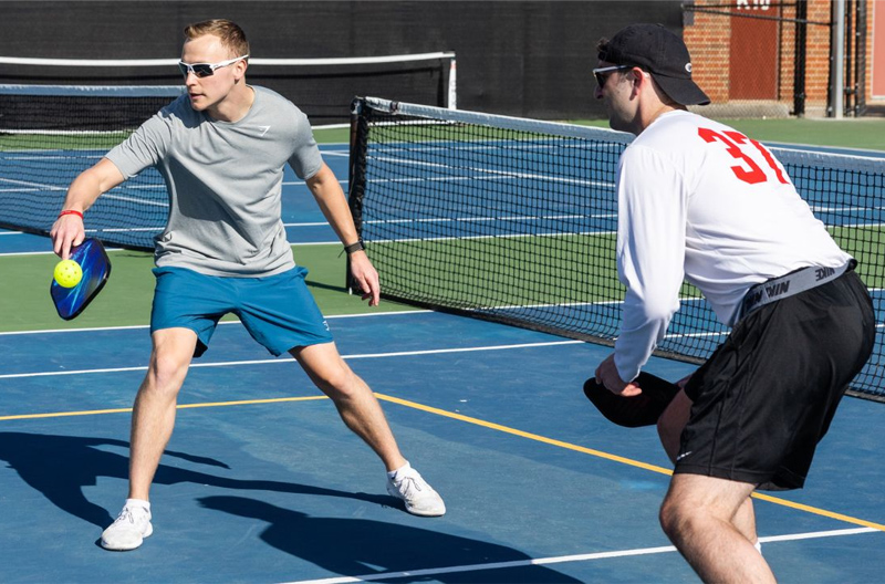Chiến lược đánh pickleball đôi