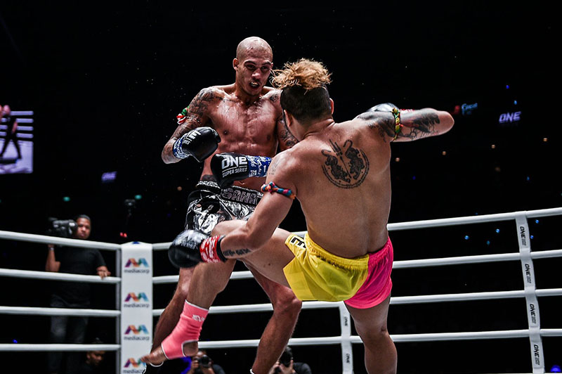 Combo đòn trong boxing cơ bản Jab - Right Hook