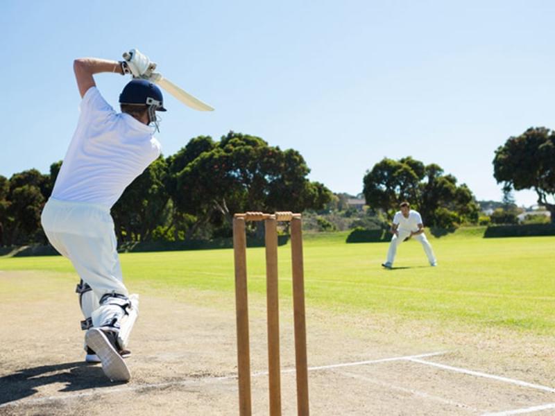 Cricket - Bóng gậy