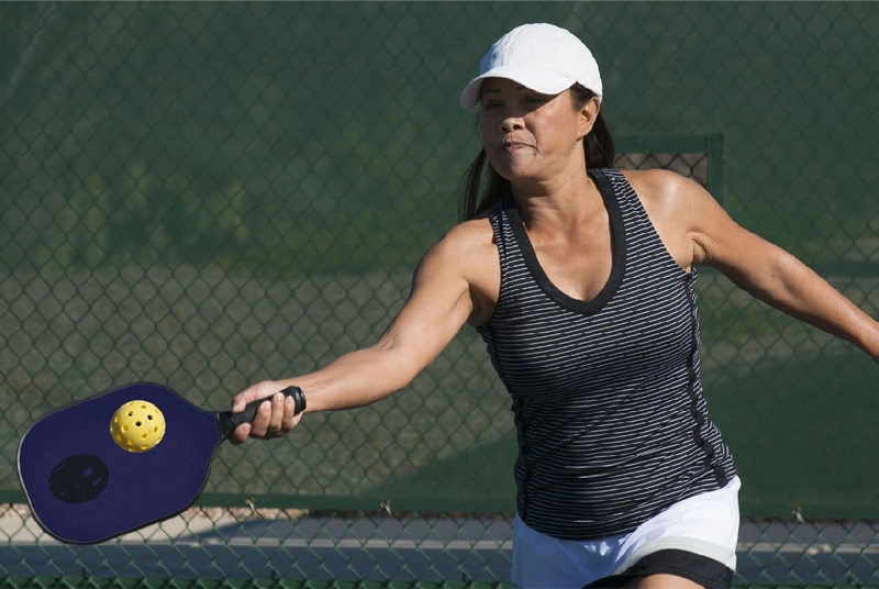 Kỹ thuật Erne trong pickleball gây bất ngờ cho đối thủ