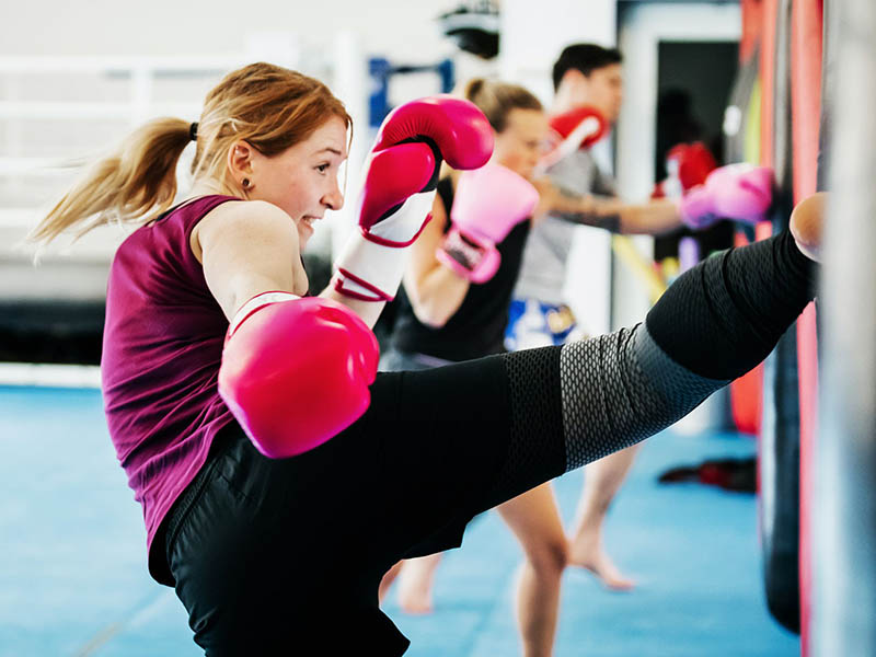 Học kickboxing tại TopGym Âu Cơ Fitness & Yoga