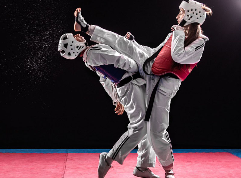 Động tác đá Taekwondo