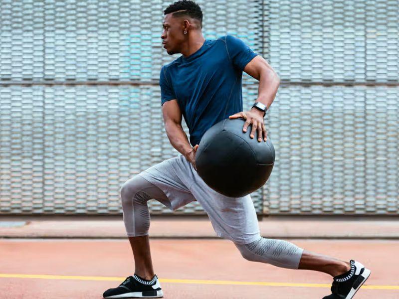 Dụng cụ tập boxing tại nhà: Medicine Balls