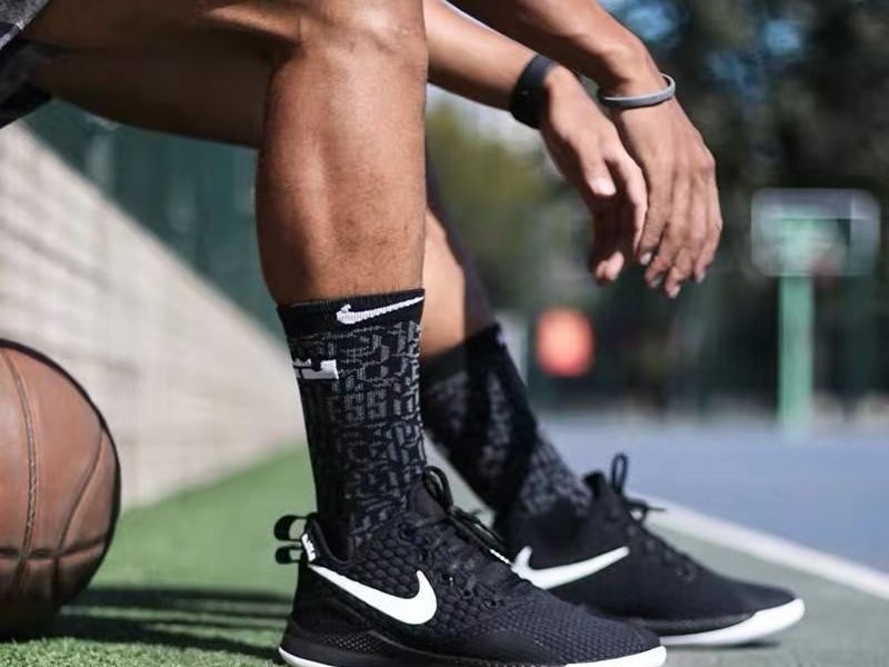 Định nghĩa: Giày bóng rổ outdoor là gì?