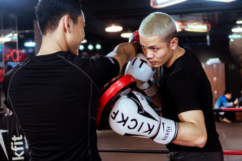 Tập võ