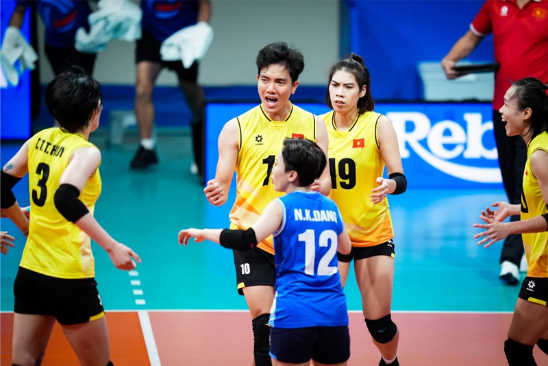 Đổi cầu trong bóng chuyền khi bạn muốn thay đổi chiến thuật